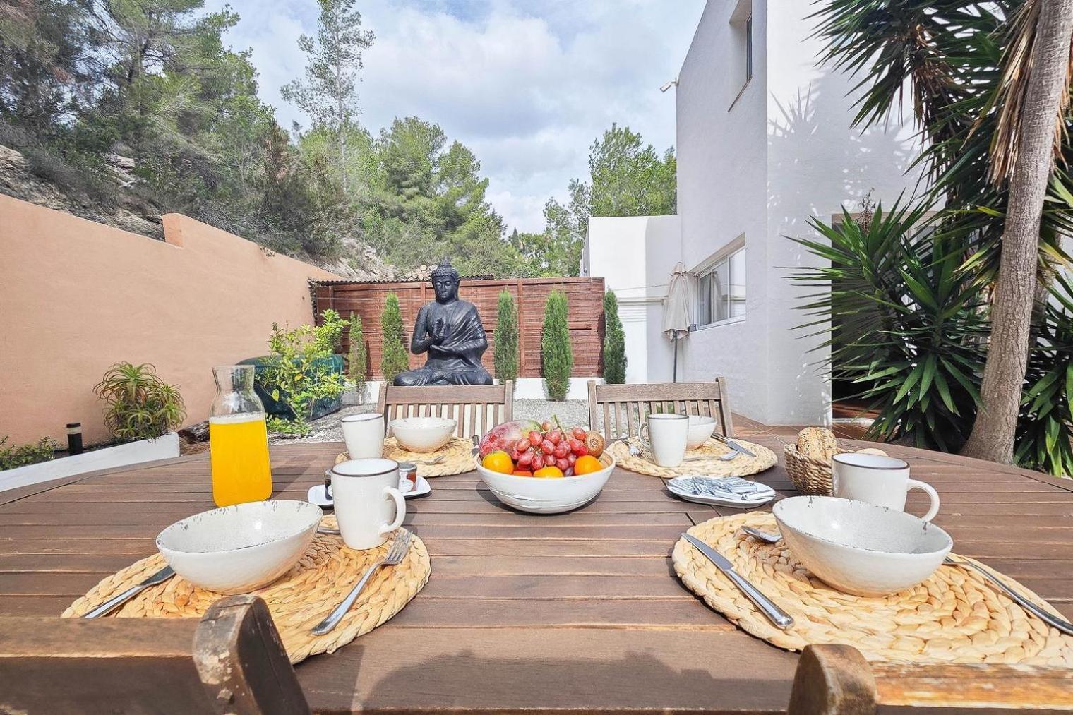 Villa Mercedes Cala Llonga  Exterior photo